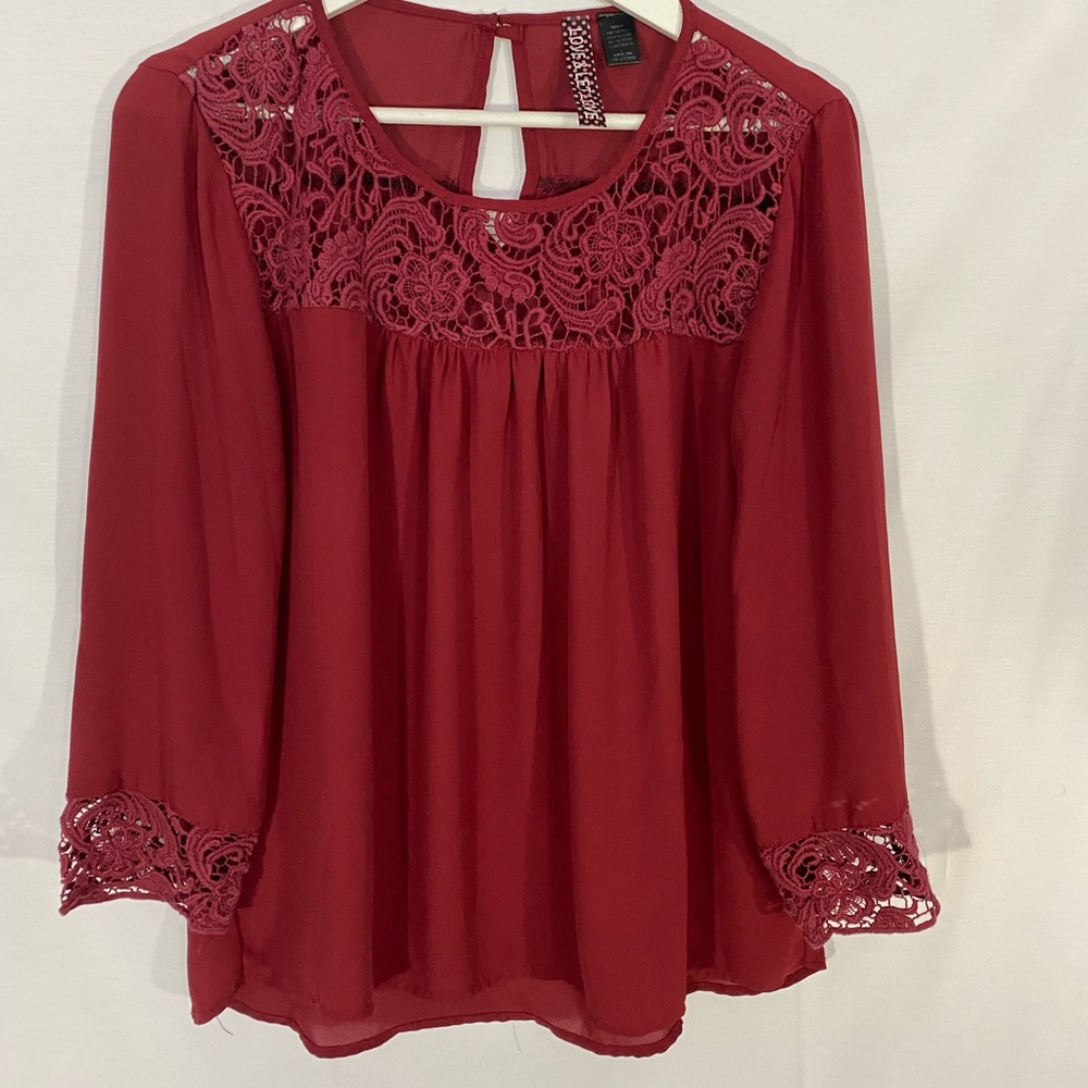 Women’s see through flowy blouse